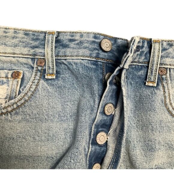 Anthropology Boyish Denim Button Fly Light Blue Jean Shorts Size 27 NWT - Picture 4 of 8